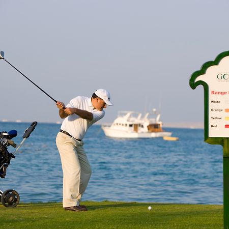 Steigenberger Aldau Beach Hotel Hurghada Luaran gambar Golfing at the Royal Golf Club, Riffa