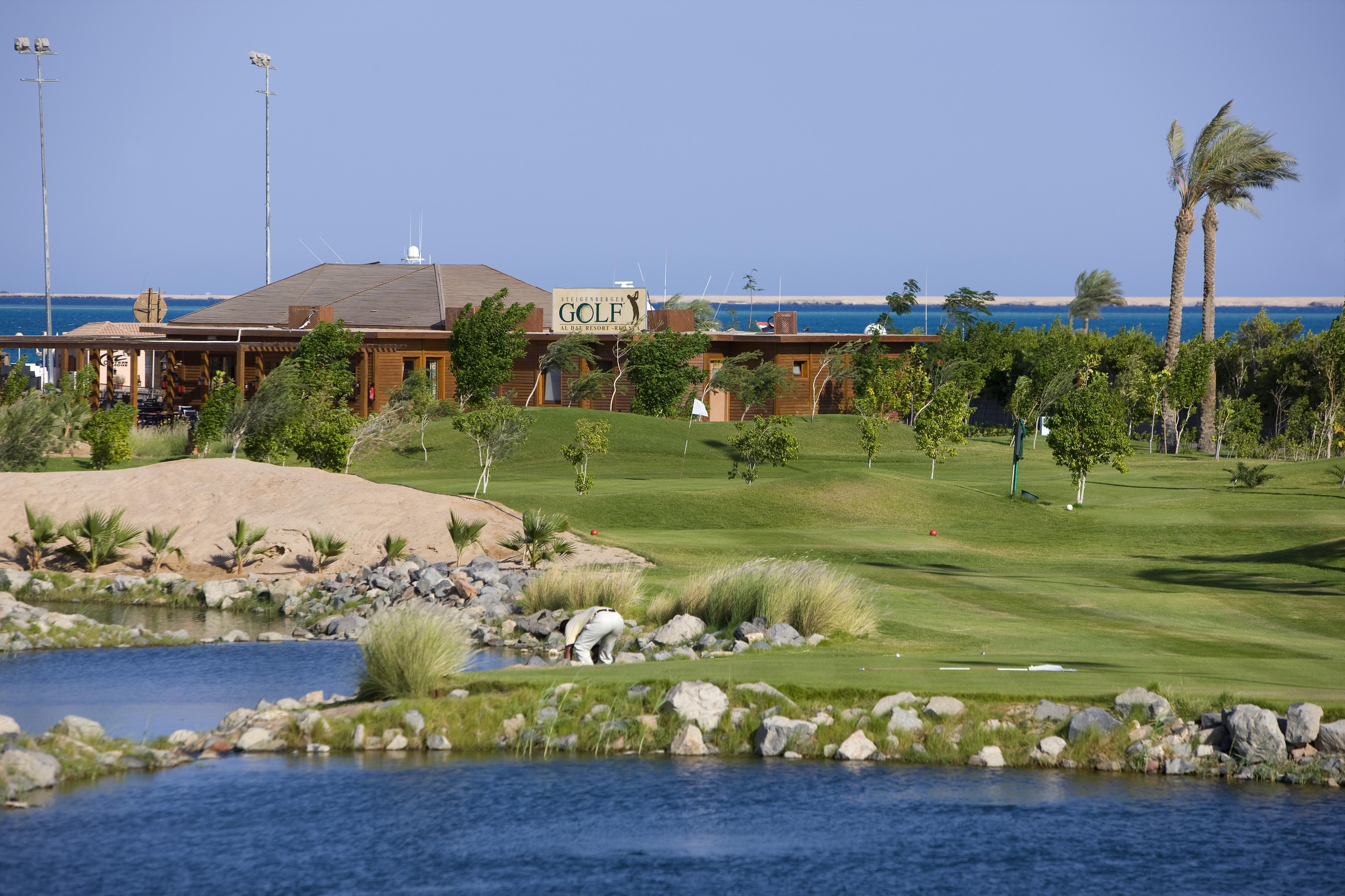 Steigenberger Aldau Beach Hotel Hurghada Luaran gambar Golf course at the Red Sea Resort